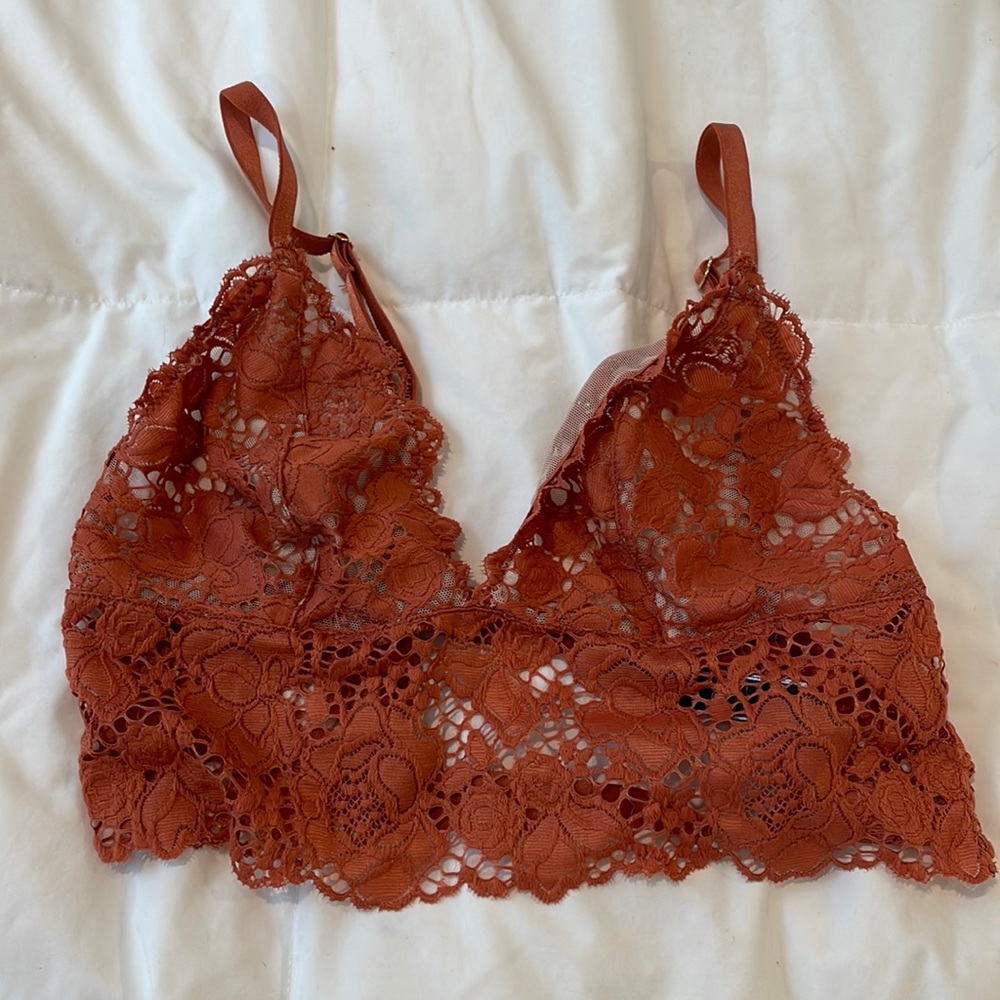 Victoria’s Secret bralette rustic coral color! Pretty new without tags! Small